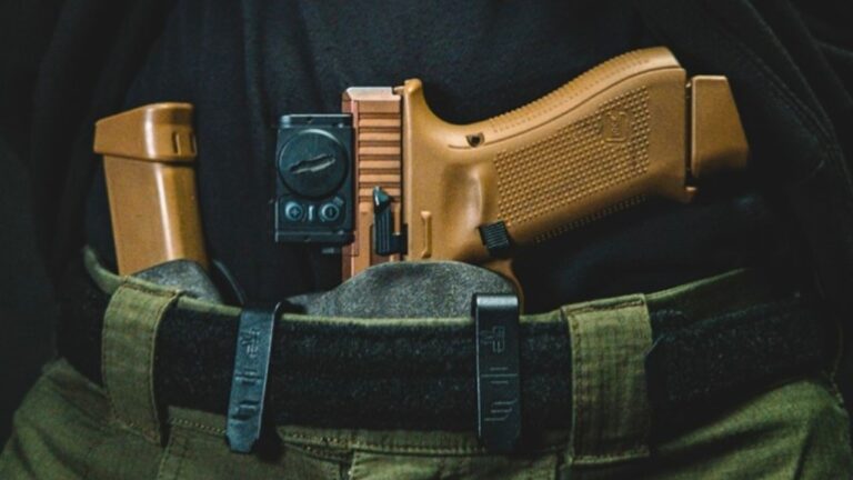 What Makes a Gun “Too Big to Carry”?