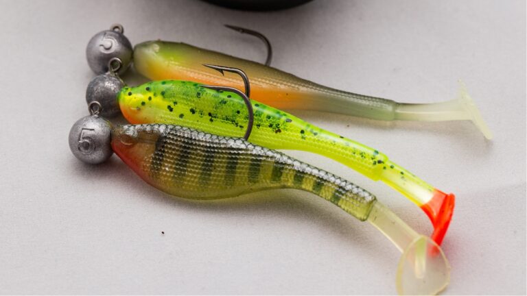 The swimbait rig that rolls over and looks fake