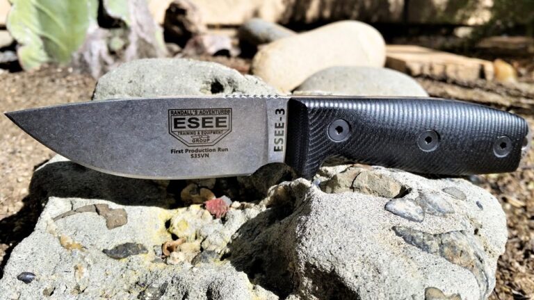 Fixed blades nobody expected to become favorites