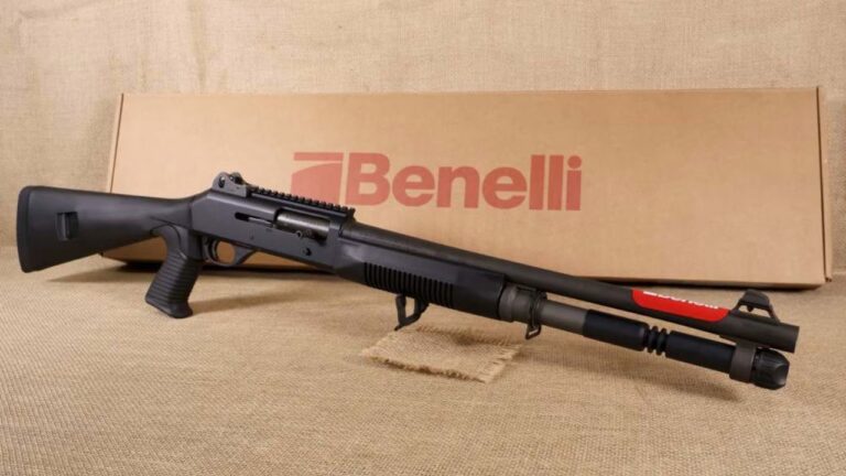 15 Misconceptions About the Benelli M4