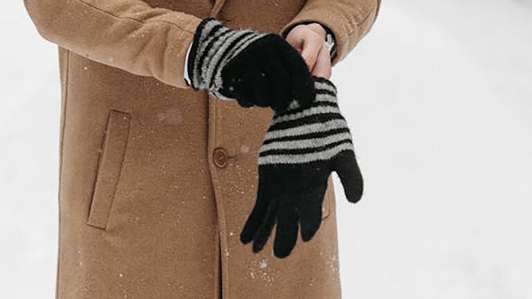 The Best Hunting Gloves for Cold Weather That Still Let You Shoot