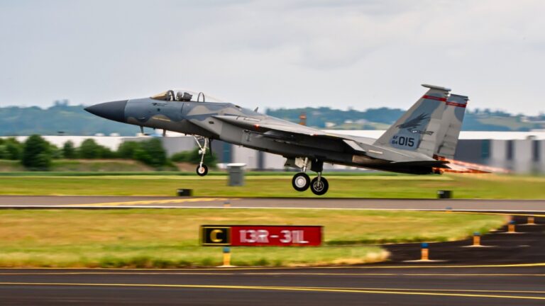 Hegseth won’t put timeline on Iran campaign as Trump keeps final say on war goals