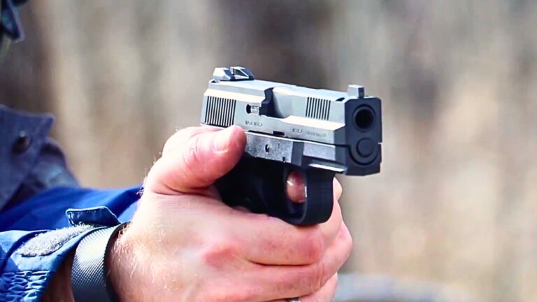 The pistols people recommend before admitting they sold theirs