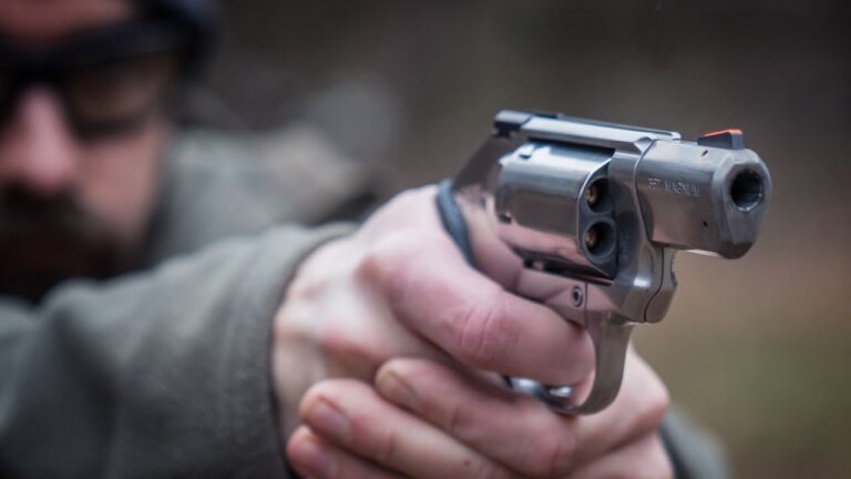 Revolvers that keep getting more tempting the worse modern options feel