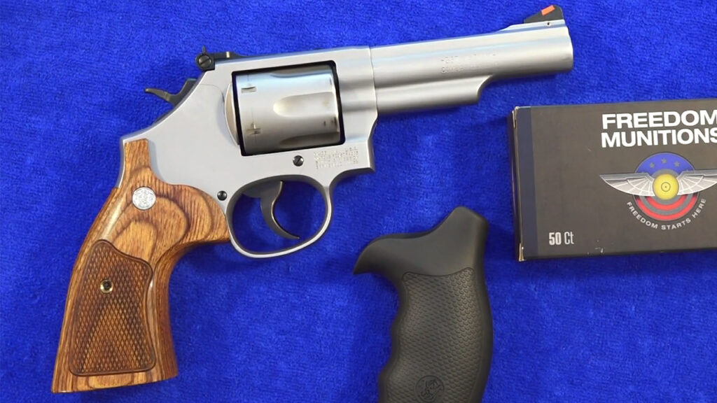 15 surprising facts about the Smith & Wesson Model 66 - The Avid ...