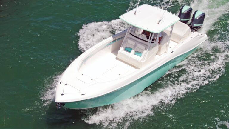 A Center Console Came Flying Into the Ramp While It Was Sinking — Then Two Kayakers Got Slammed Into the Shore