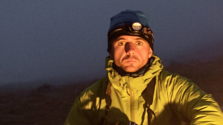 Hunter says he walked into the dark with a dead headlamp and no backup — and realized how fast a normal hunt can start feeling wrong