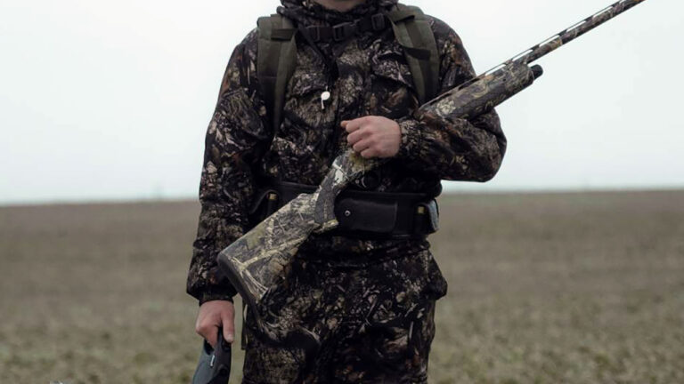 Hunter Says a Man Hid His Orange Under Full Camo on Crowded Public Land — Then Acted Like Everyone Else Was the Problem