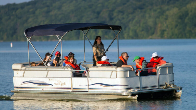 Fisherman Says Pontoon Drivers Keep Cutting Across His Casts — And Reddit Had Plenty to Say About Lake Etiquette